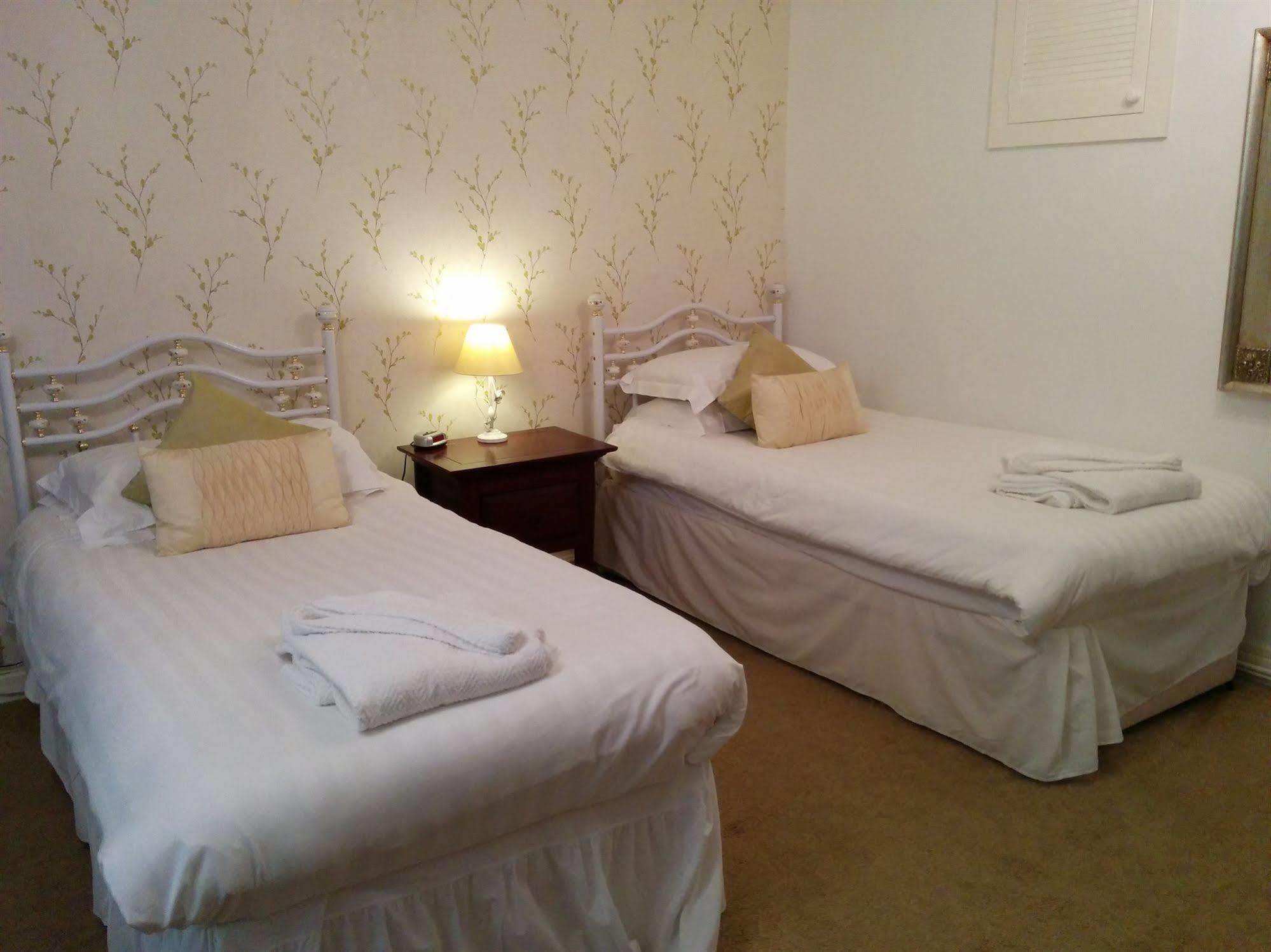 Norton House Hotel - Mumbles Swansea Extérieur photo