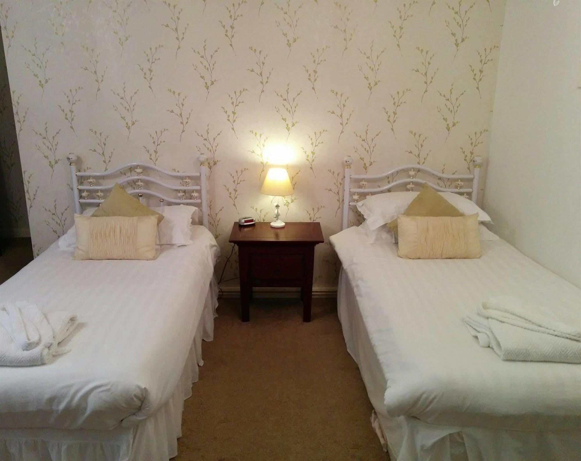 Norton House Hotel - Mumbles Swansea Extérieur photo