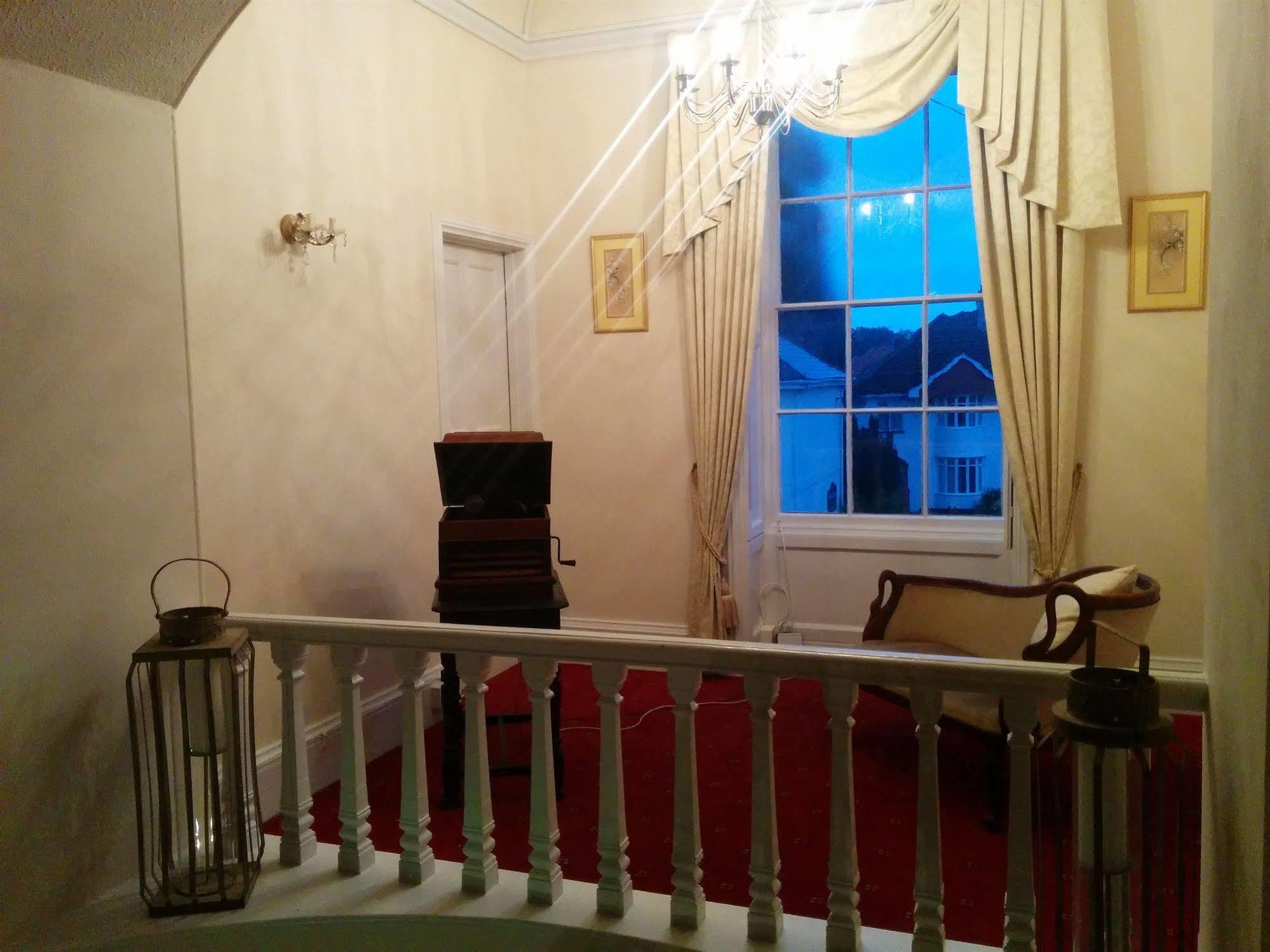 Norton House Hotel - Mumbles Swansea Extérieur photo